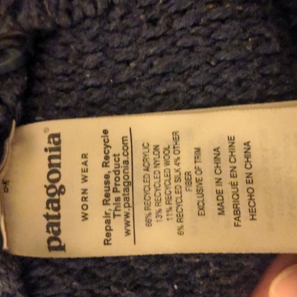 Patagonia three button sweater - Picture 5 of 5